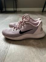 Nike | Turnschuhe | Damen | Flieda | Gr. 37,5 Brandenburg - Bernau Vorschau