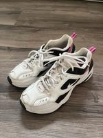 Nike M2KTekno Damen 40,5 Baden-Württemberg - Konstanz Vorschau