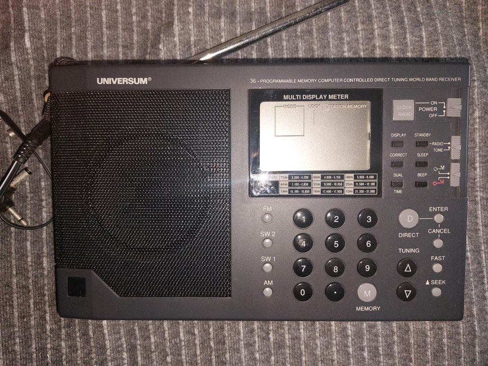 Radio Weltempfänger Universum TR1040 in Goch