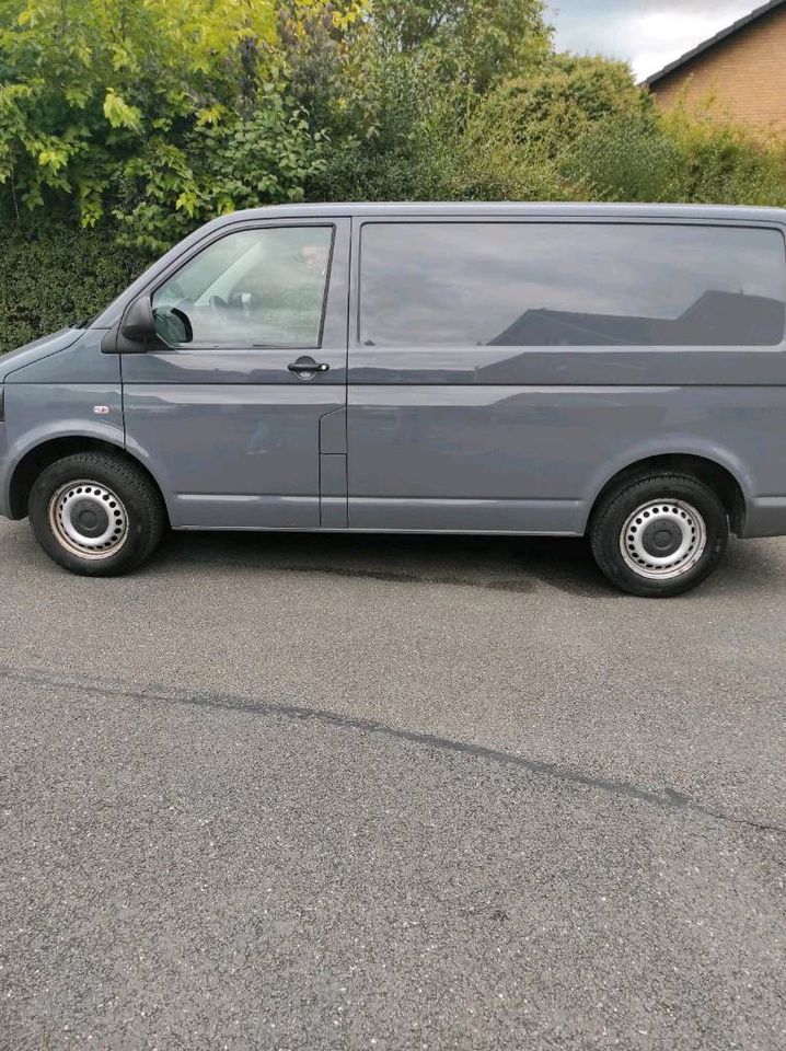 VW T5.2 2.0tdi 140ps in Salzkotten