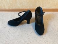 Pumps elegant schwarz mit Riemchen Gr. 37,5 Rheinland-Pfalz - Bellheim Vorschau