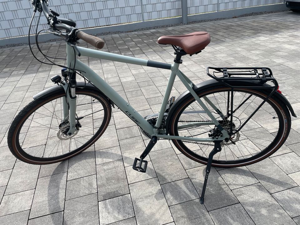 Cube Touring   Pro  Herren Fahrrad in Manching