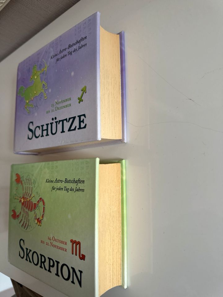Kleine Astro-Botschaften Bücher in Hildesheim
