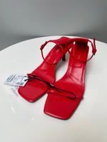 Zara Sandalen echtes Leder rot Gr. 38 Neu Bayern - Haibach Unterfr. Vorschau