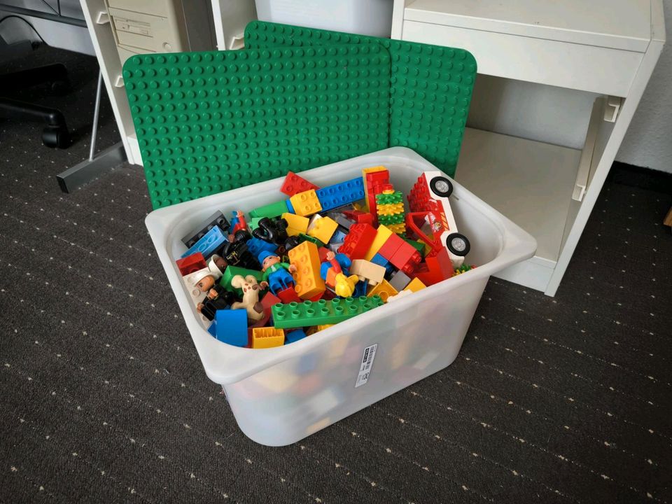 Playmobil Drachenburg 4835 und Lego Duplo in Dresden