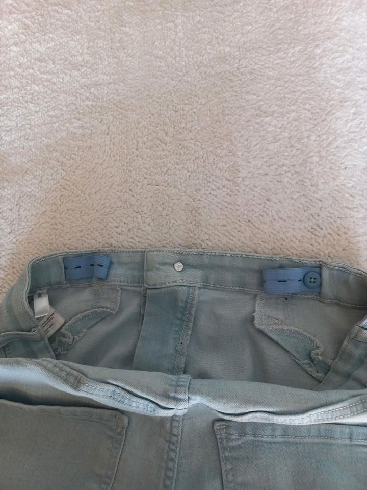 Jeans h&m Gr 164 in Schönefeld