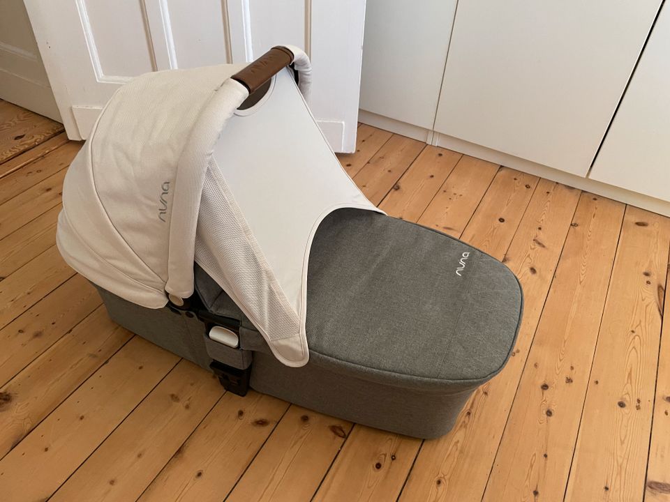 nuna MIXX next  Magnet Set Kinderwagen Buggy & Babywanne in Berlin