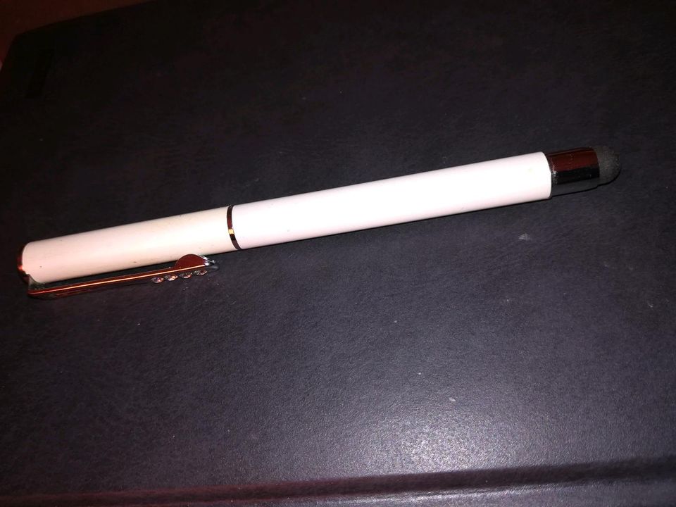 Stift für Tablett oder Handy, 2in 1 mit Kugelschreiber Funktion in Salzgitter