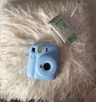 Instax mini 12 Polaroid Kamera inkl. Film. Bisher einmal verwende Bayern - Glashütten Vorschau