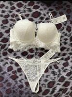 BH Set Hunkemöller 85C + L. Neu mit Etikett Altona - Hamburg Lurup Vorschau