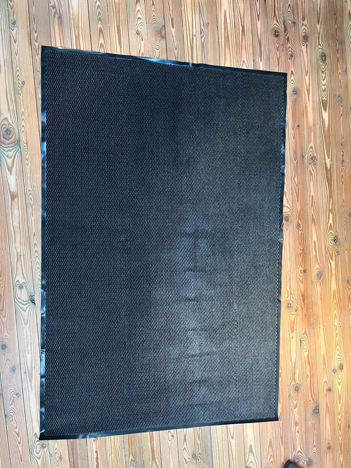 Sauberlaufmatte Schmutzfangmatte 120x180 Teppich schwarz grau in Brackel