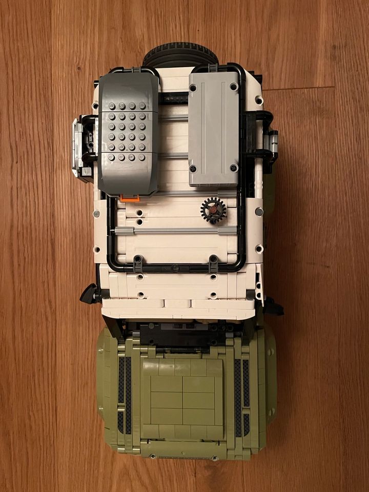 Lego Technik 42110 - Land Rover Defender (bei Wolfratshausen) in Weilheim i.OB