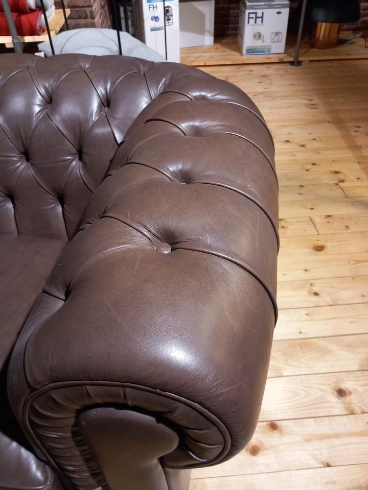 Sofa, Leder, dunkel braun, Ausstellungsstück, 1.997,--€** in Schneverdingen