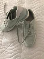Sneaker Marco Tozzi Gr. 38 hellgrün Hamburg-Nord - Hamburg Eppendorf Vorschau