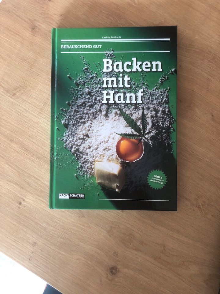 Buch Backen mit Hanf Nachtschattenverlag in Aschendorf Stadt Papenburg