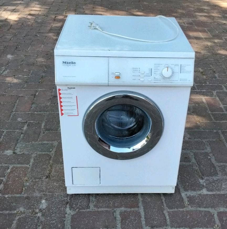Miele Waschmaschine in Bassum