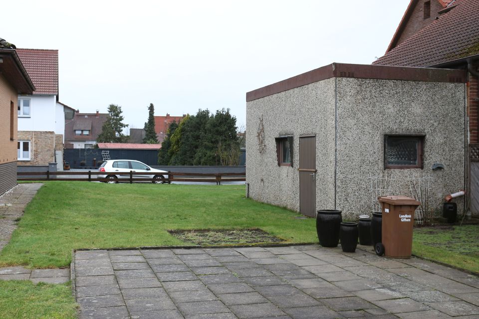 Gepflegter Bungalow mit möglicher Hinterbebauung in Meinersen! in Meinersen