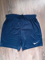 Nike shorts dry fit fussball kurze hose Wuppertal - Barmen Vorschau