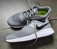 Nike Sportschuhe neu Niedersachsen - Dinklage Vorschau