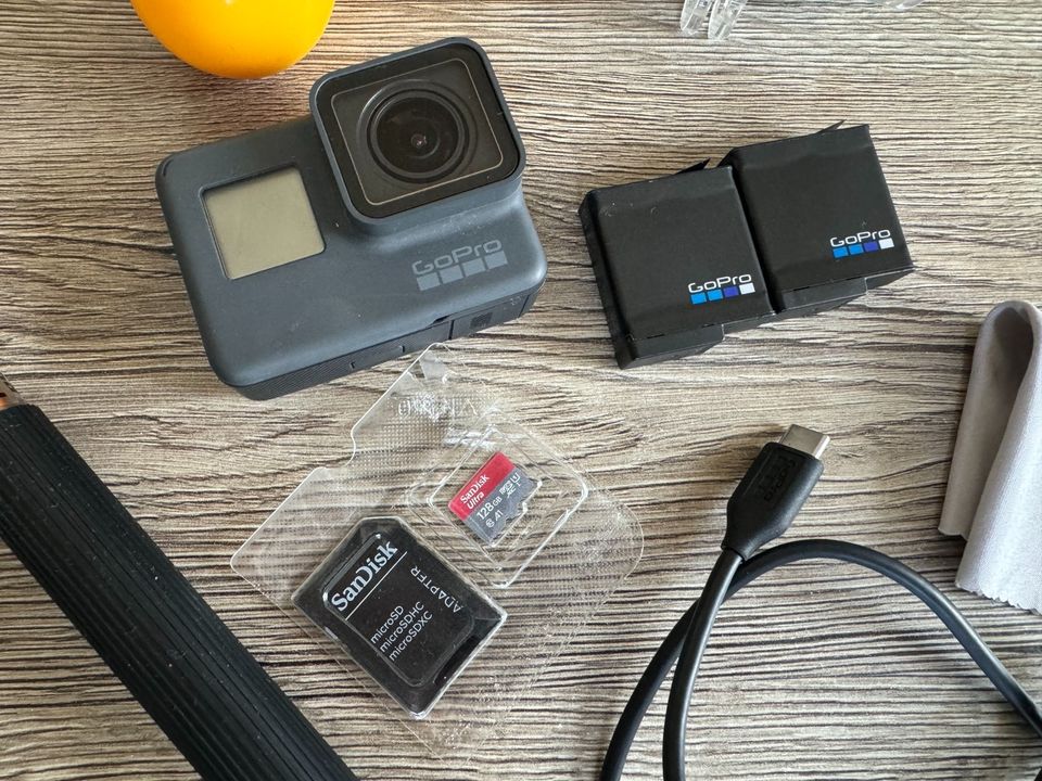 GoPro Hero 5 inkl. Ausstattung und Zubehör in Hanau