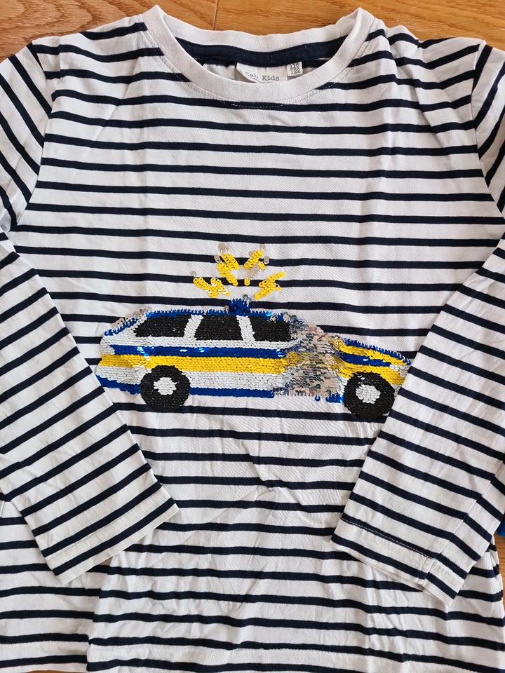 ZAB Kids Langarmshirts Gr. 116/122 Dino Polizei Pailletten in Lüneburg