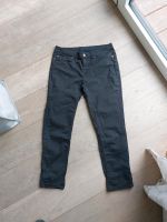 Hilfinger jeans 3/4 gr. 36 schwarz München - Moosach Vorschau