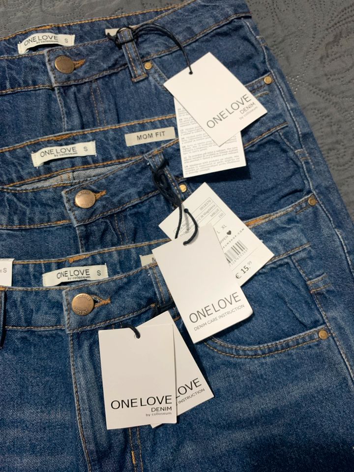 3 Jeans Shorts damen in Kassel