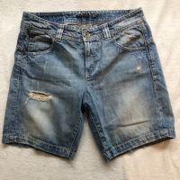 Jeans Shorts von Sisley Gr. 40 blau used look Baden-Württemberg - Bermatingen Vorschau