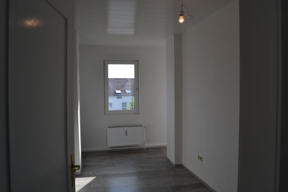 Helle 3 Zi.- Wohnung in Wülfrath, Nähe Hundertwasserkindergarten in Wülfrath
