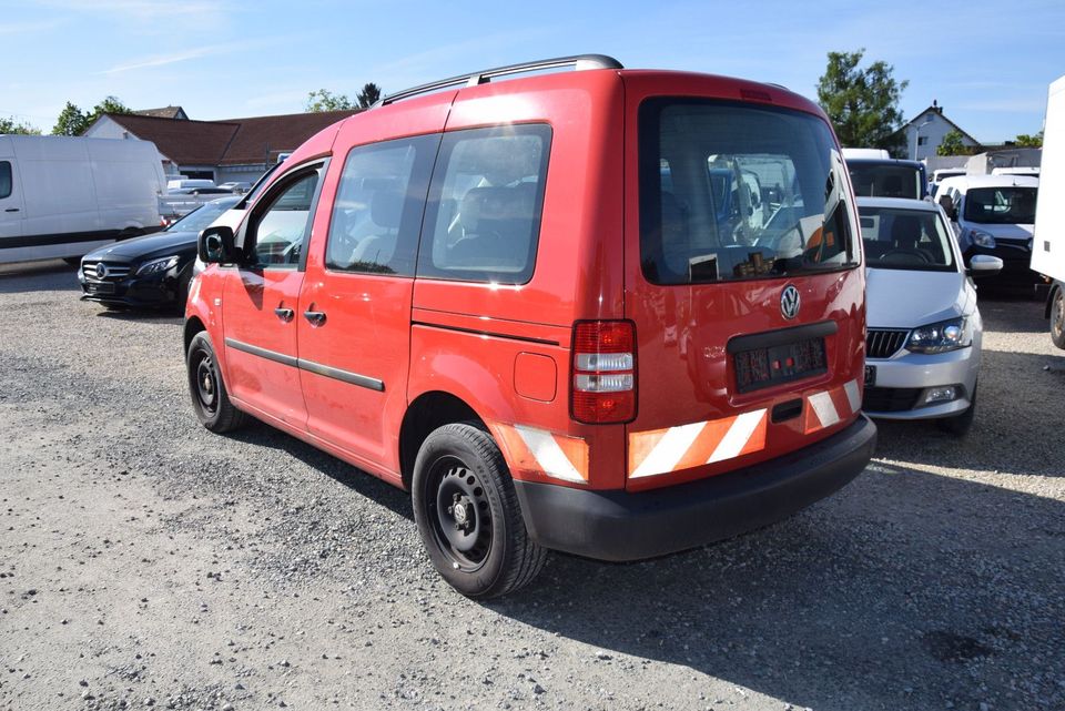 Volkswagen Caddy Kasten/Kombi Trendline BMT in Nürnberg (Mittelfr)