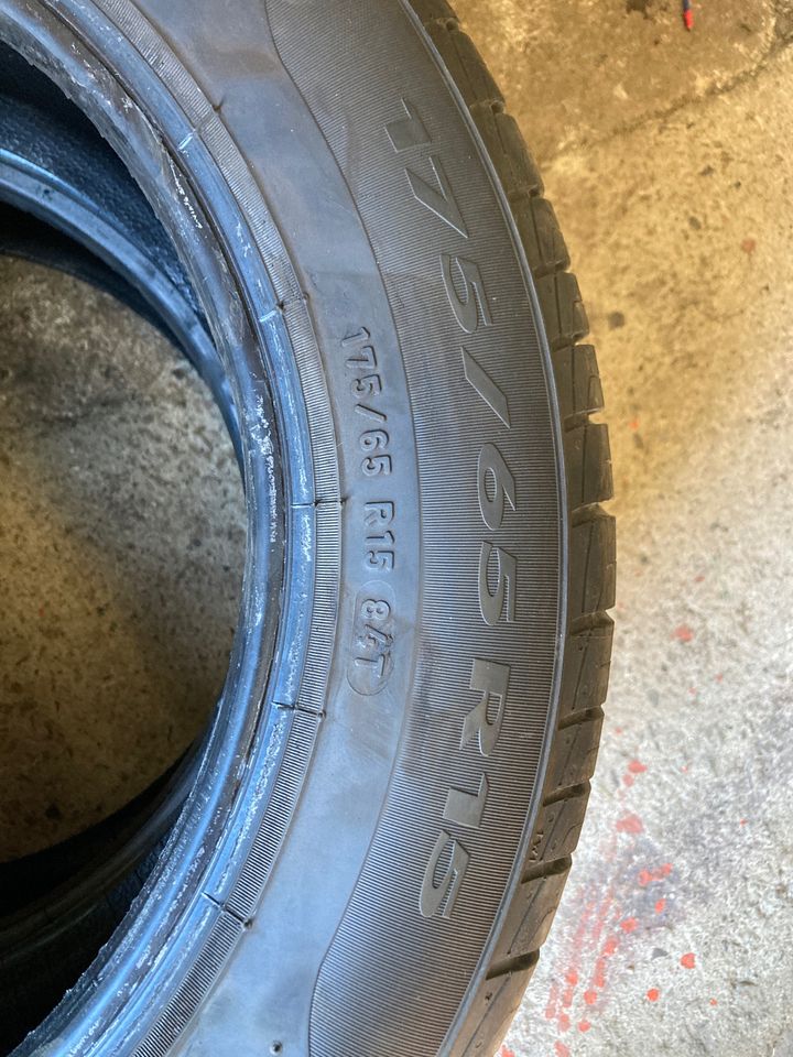 2 Reifen 175/65 R15, Pirelli Cinturato P1 in Wolfsburg