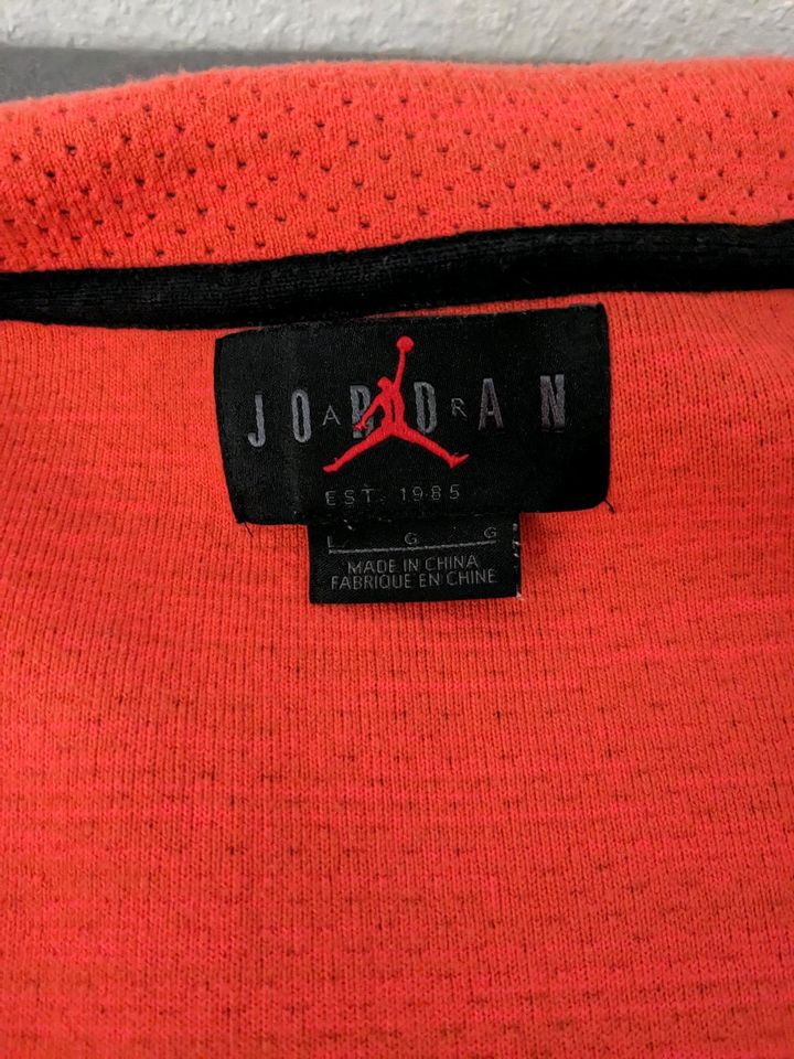 Jordan Nike Paris Saint-Germain PSG Jacke Größe L in Berlin