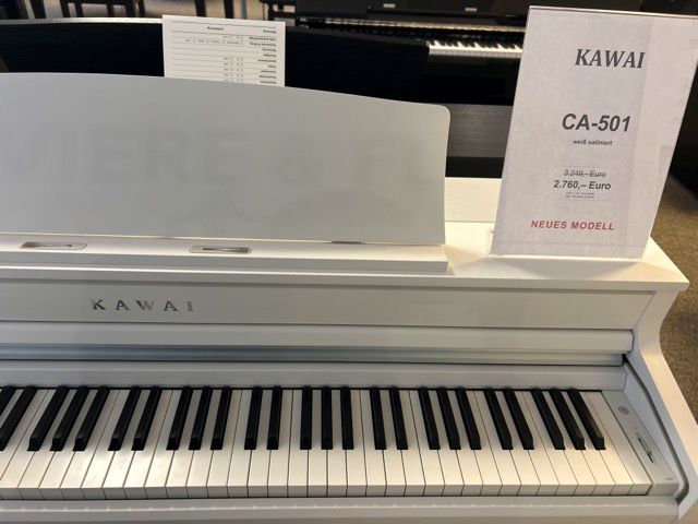 Digitalpiano KAWAI Mod. CA-501 leicht gebraucht,  weiß satiniert | Digitalpiano E-Piano kaufen in Kempten in Kempten