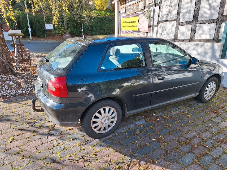 Audi A 3 mit TÜV kein Mercedes VW Ford in Nideggen / Düren