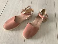 Sandalen / Espadrilles von Macarena, rose, 37 Hessen - Taunusstein Vorschau