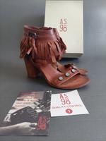 A.S.98 Sandalen braun cognac Fransen 40 Riemchen Schuhe Leder NEU Bayern - Goldbach Vorschau