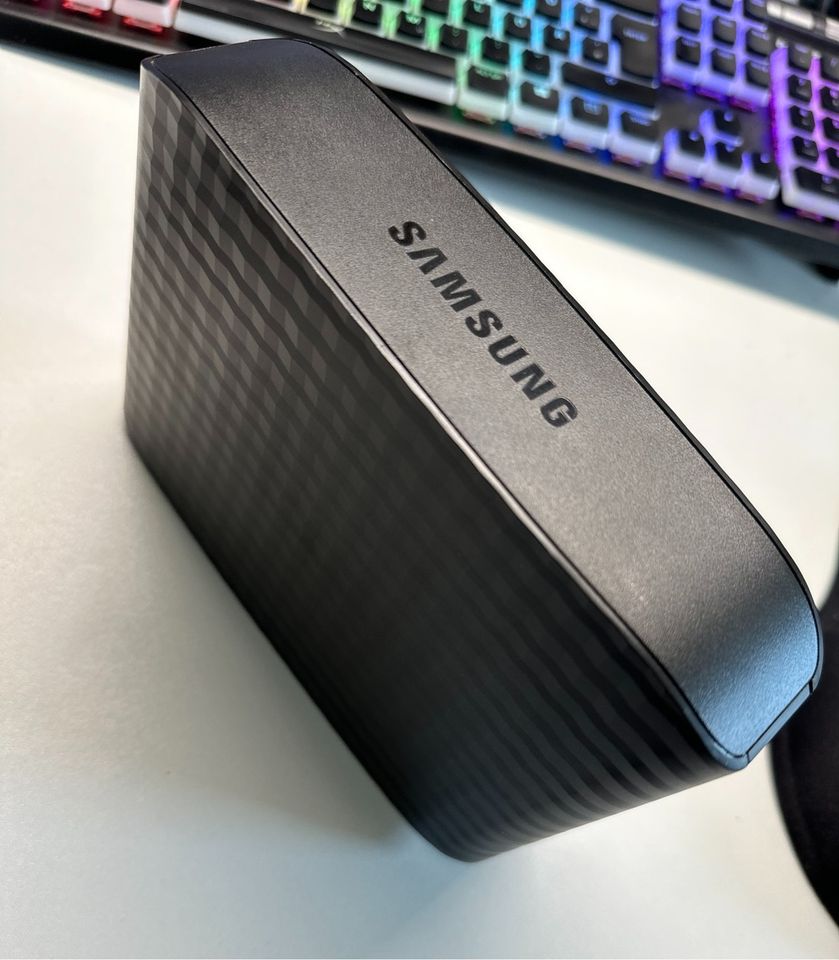 SAMSUNG D3 5TB Station Externe Festplatte in Frankfurt am Main