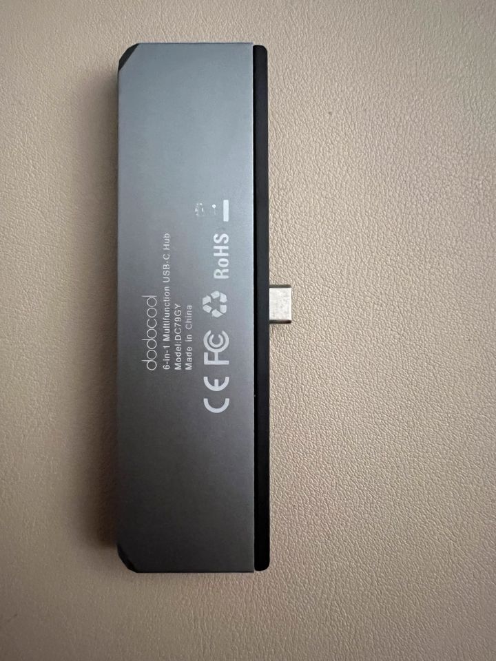 USB C Hub iPad 6 in 1 in Neuss