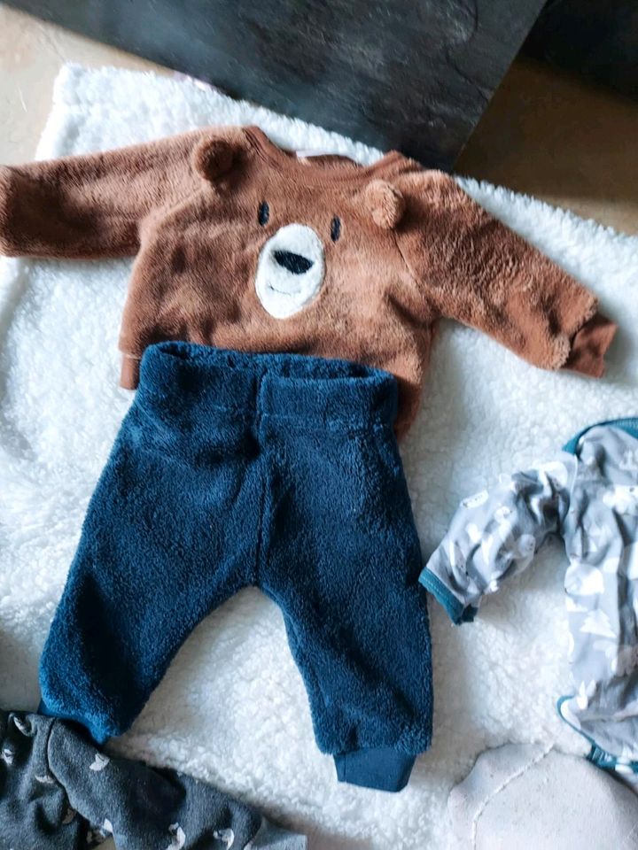 Baby Kleidung in Leipzig