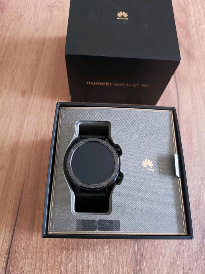 Huawei Watch Gt, Model FTN-B19, top Zustand in Brackenheim