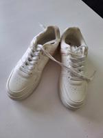 Damen Sneaker weiß 40 Niedersachsen - Westoverledingen Vorschau