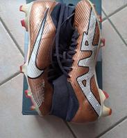 Nike Air Zoom metallic 42,5 Fg Stollen Fussballschuh Hessen - Seligenstadt Vorschau