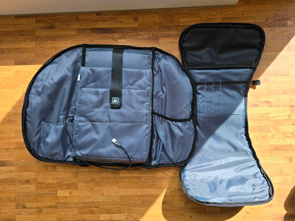 Hochwertiger Funktionsrucksack mit Lade- und Flat lay funktion in Hamburg