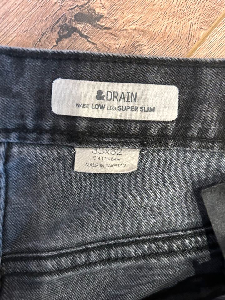 Jeans Skinny grau in Langenhahn