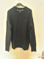 Tommy Hilfiger Pullover Schwarz Größe M (100% Lammwolle) München - Ludwigsvorstadt-Isarvorstadt Vorschau