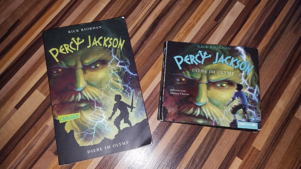 Percy Jackson Diebe im Olymp Taschenbuch & Hörspiel CD Set in Leipzig