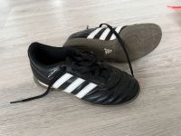 Adidas Fußballschuhe Hallenschuhe Gr 35 Niedersachsen - Cuxhaven Vorschau
