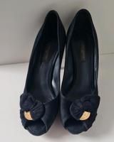 Louis Vuitton Pumps Highheels 37/38 Bochum - Bochum-Nord Vorschau