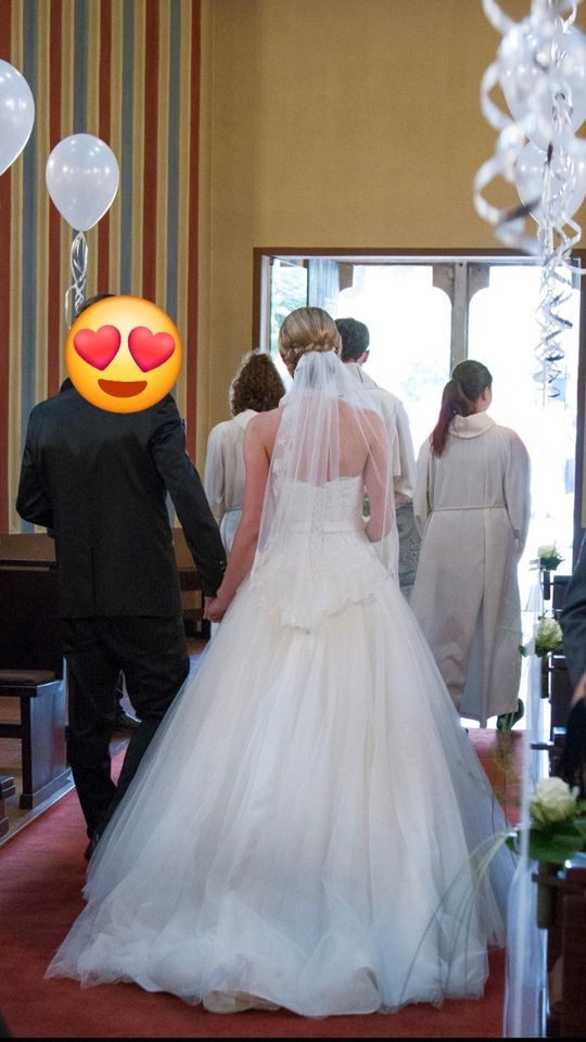 Hochzeitskleid gebraucht in Kranenburg