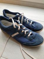 Esprit Wildleder Sneaker, Turnschuhe, Gr. 40,neuwertig, blau Nordrhein-Westfalen - Hallenberg Vorschau